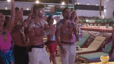love island dancing glitter – foolish watcher